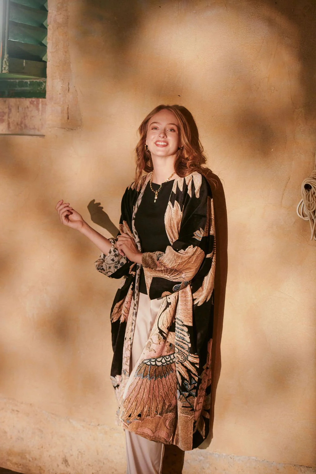 Crane Black Velvet Grande - Image 4