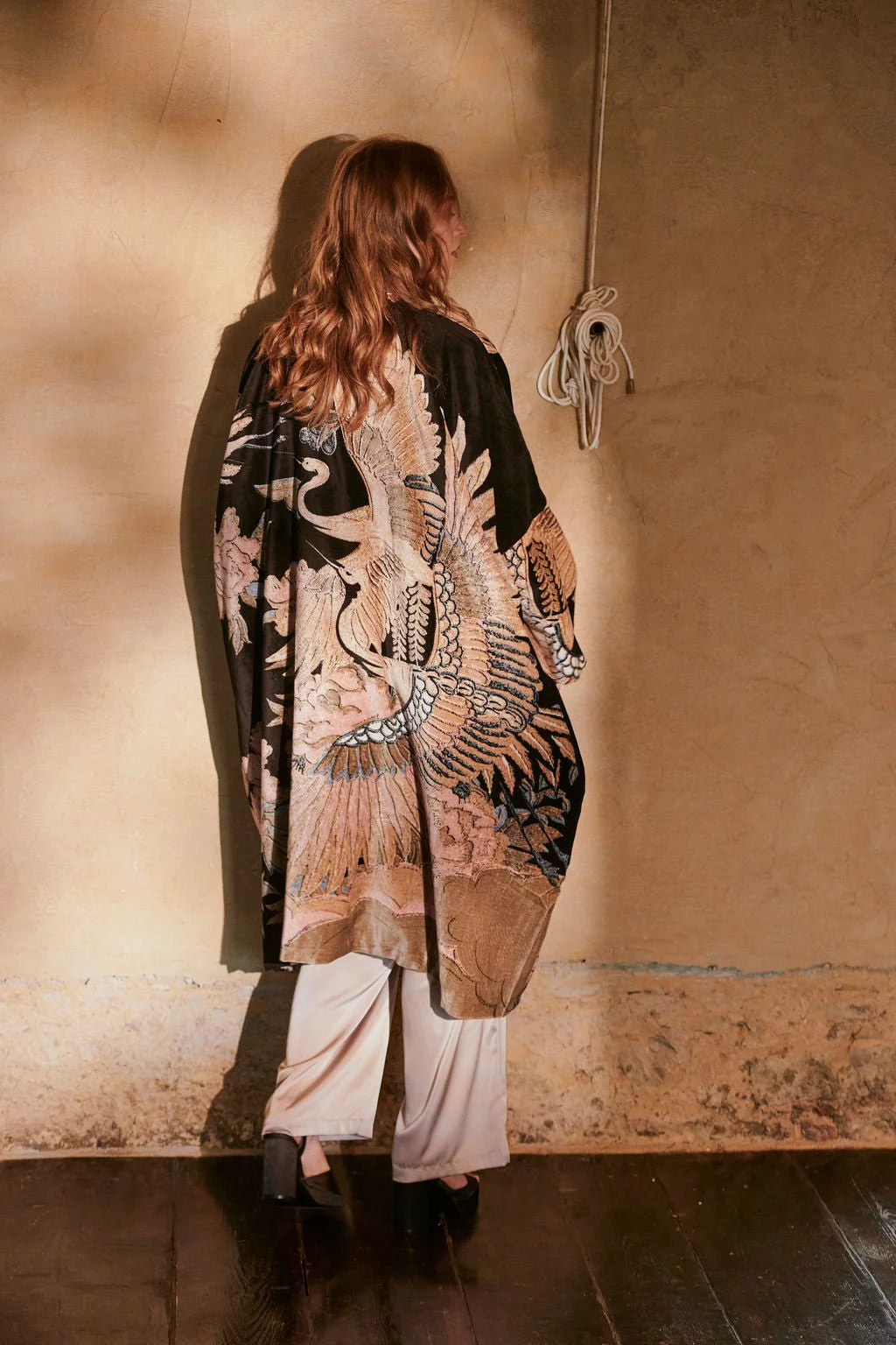 Crane Black Velvet Grande - Image 5