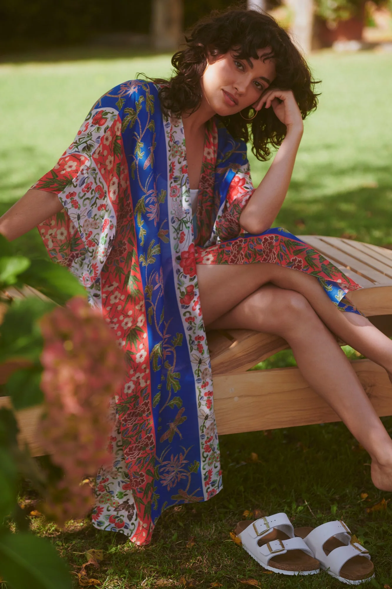 Ribbons Cobalt Throwover - Image 4