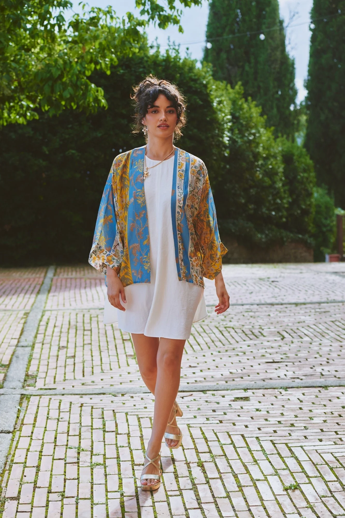 Ribbons Gold Kimono - Image 4