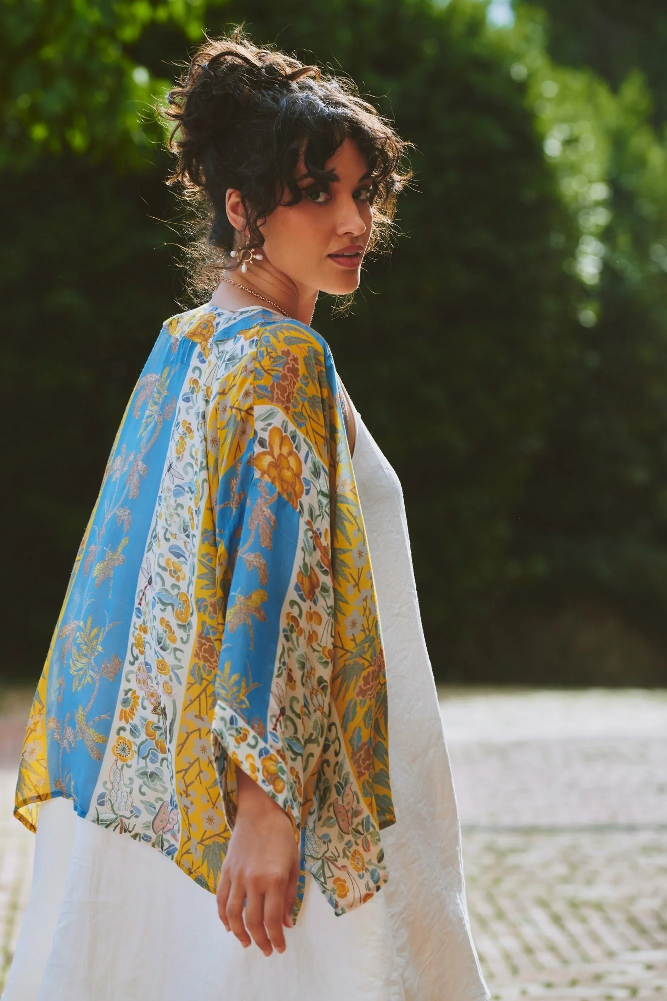 Ribbons Gold Kimono - Image 5