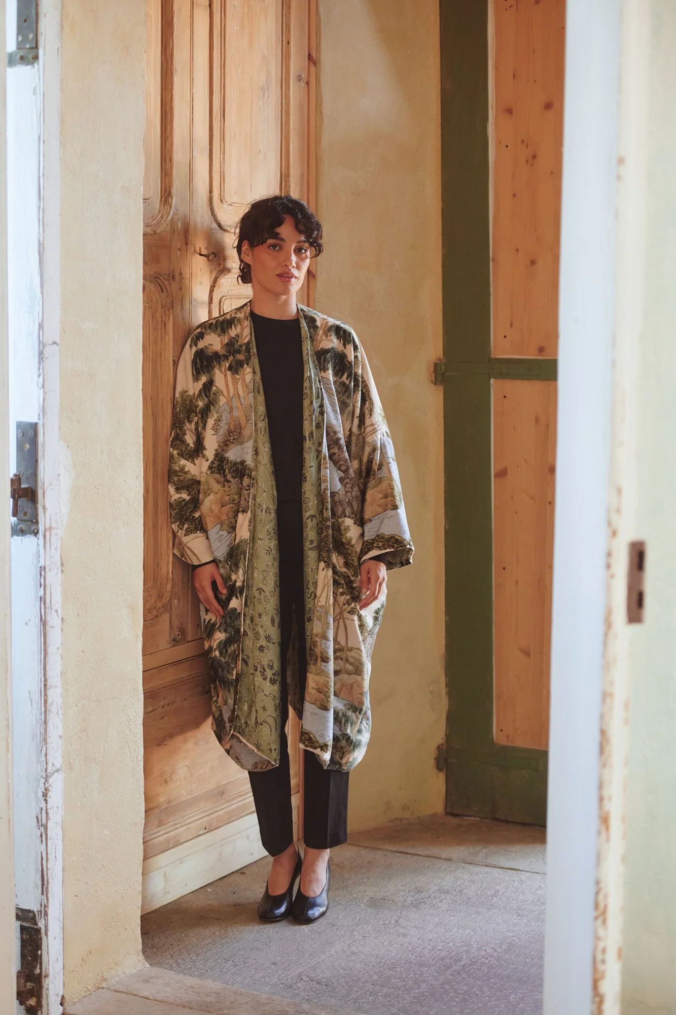 Rivers and Trees Natural Velvet Grande - Image 3